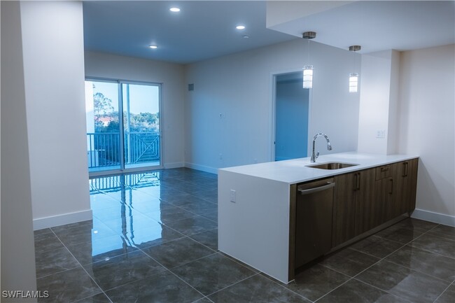 Photo - 26589-610 Rosewood Pointe Dr Unidad A-206 Rental