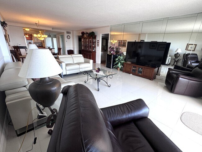 Photo - 328 N Ocean Blvd Unit 706