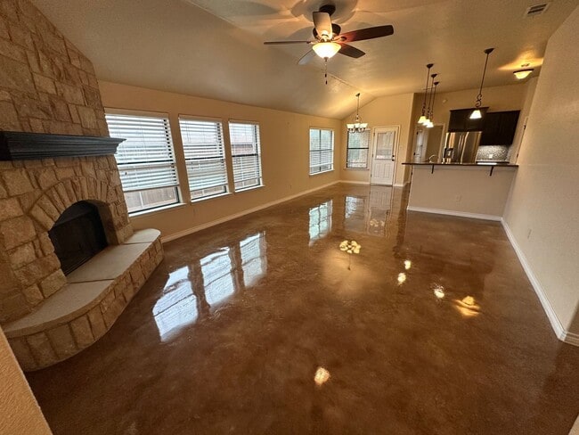 Photo - AVAILABLE NOW!!