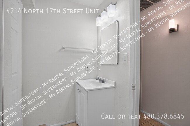 Photo - 4214 N 17th St