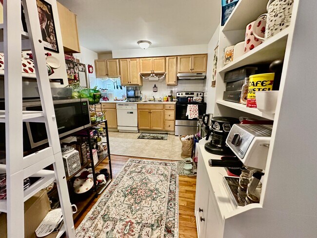 Photo - 245 Kelton St Unit 24
