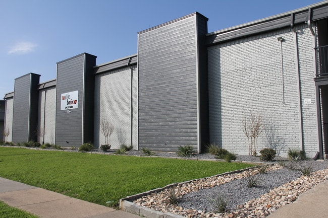 Photo - The Brix Apartments