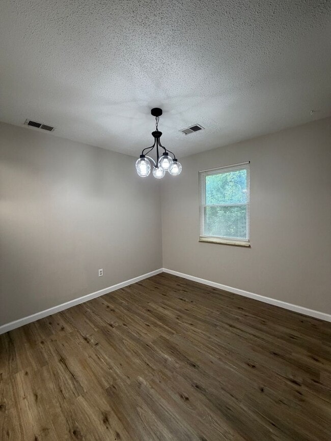 816 Oak St Unit #3