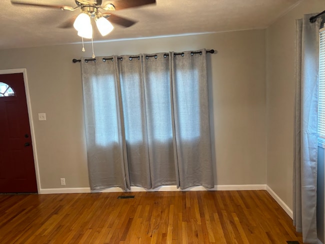 Photo - 1520 Kilbourn St