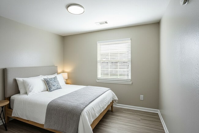 Photo - Park Place Apartments