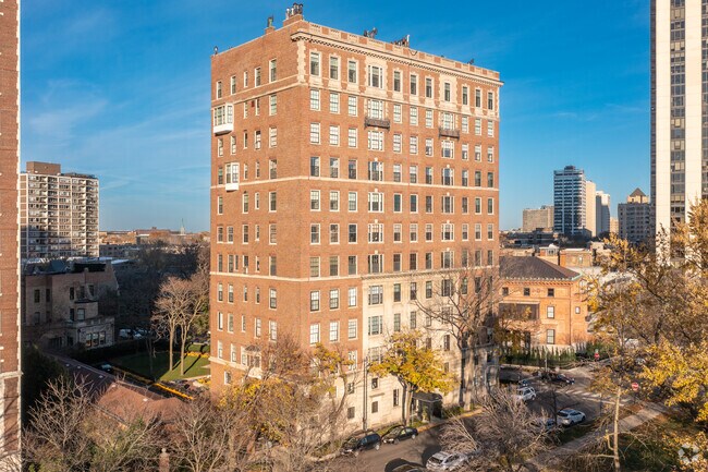 Photo - 2450 N Lakeview Ave