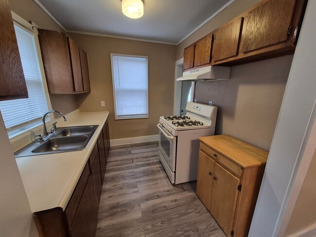 Photo - 2 Bedroom, 1 Bathroom Home with Deck