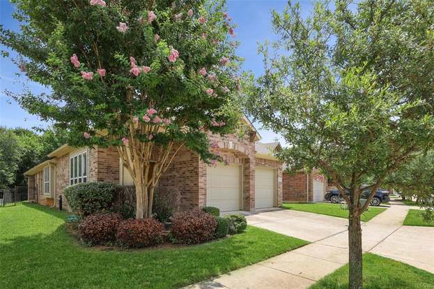 Photo - 560 Sheldon Rd