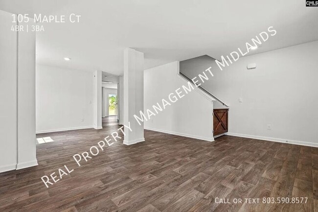 Photo - 105 Maple Ct