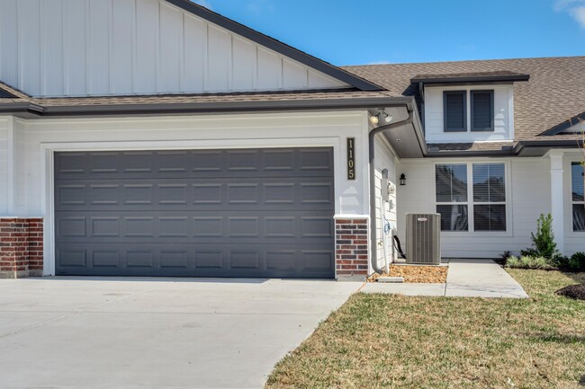 Photo - 1145 Trellis Pass Townhome