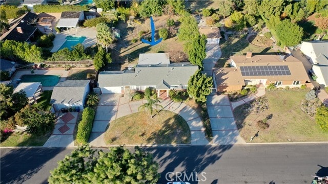 Photo - 17449 Donmetz St