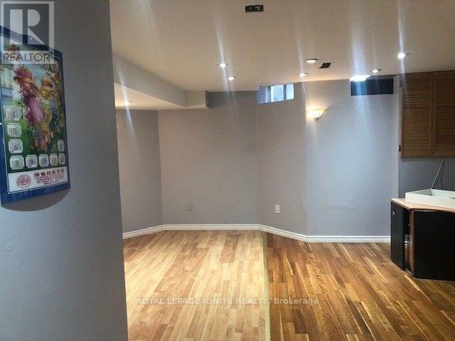 Photo - 7115 Rexwood Rd