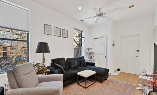 Photo - 2544 N Burling St Unit 2R