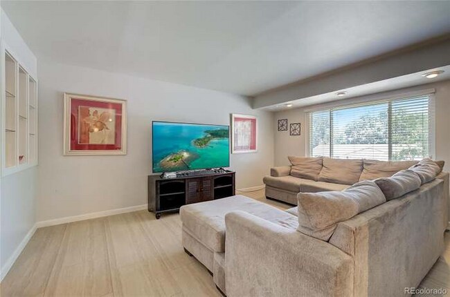 Photo - 2221 S Arbutus Ct