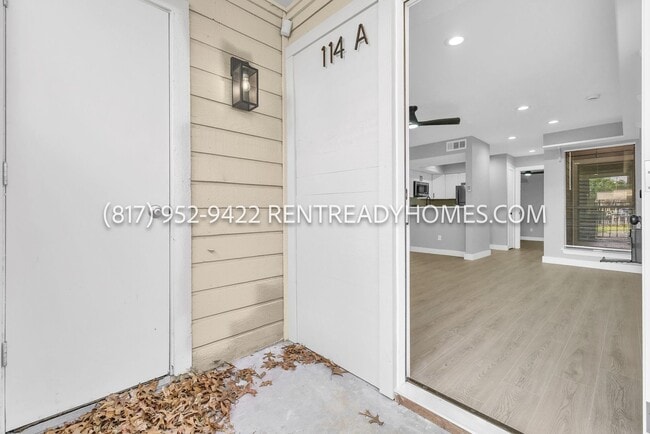 Photo - 9801 Walnut St