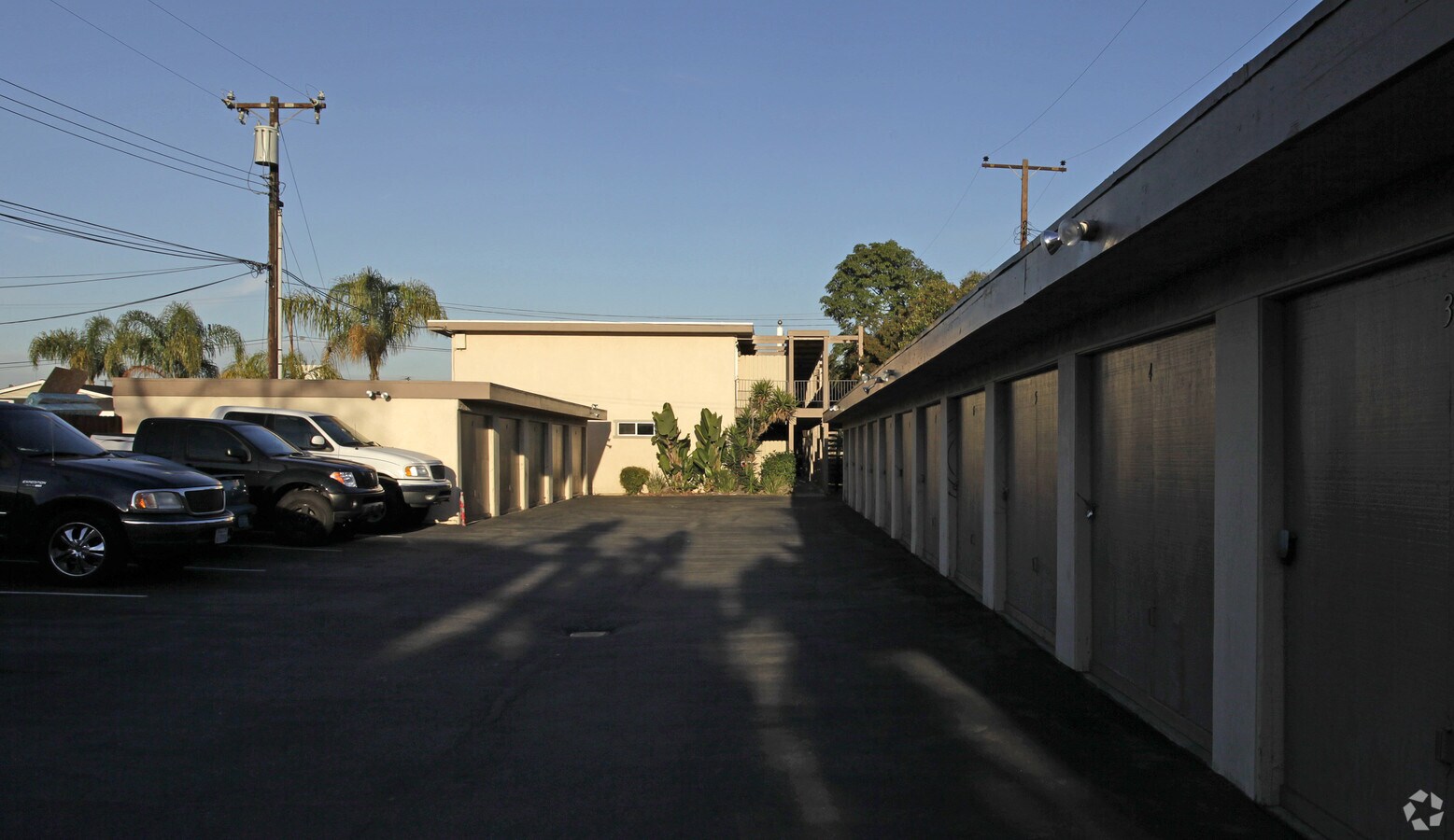 Photo - 2035 Fullerton Ave