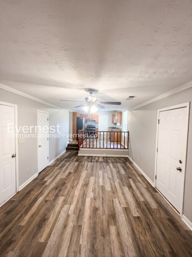 Photo - 1487 St Dunstans Rd