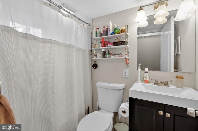 Photo - 1127 E Susquehanna Ave Unit 2