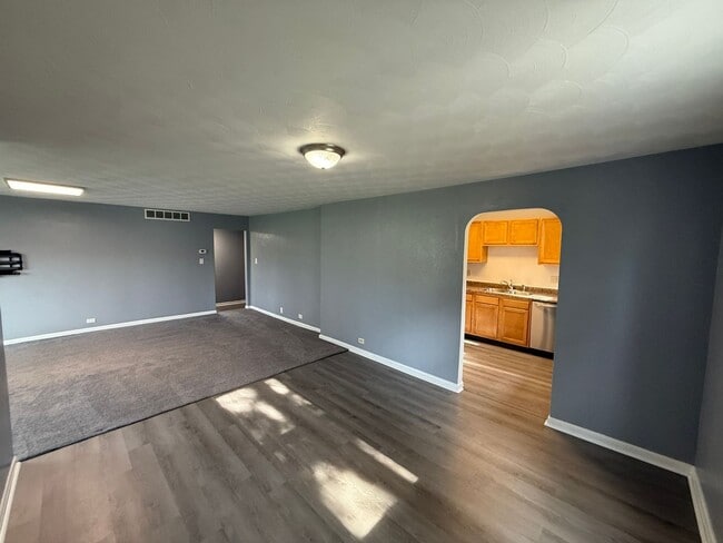 Photo - 7149 Stellhorn Rd