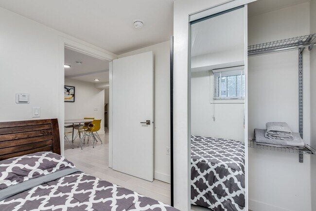 Photo - 1425 Haro St Unit 003