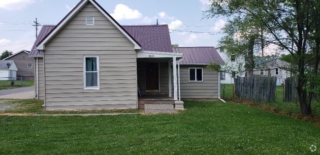 Building Photo - 3820 New London Gravel Rd Rental