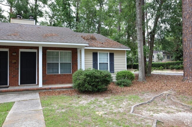 Building Photo - 1 Wooddale Dr, Unit A Rental