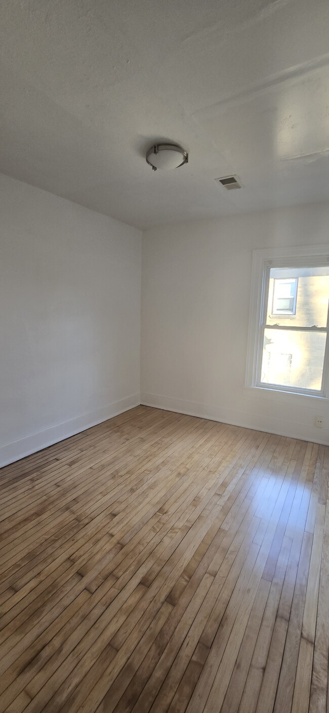 Photo - 3744 W Miller Ln Unit 3744 w Miller Ln Upper