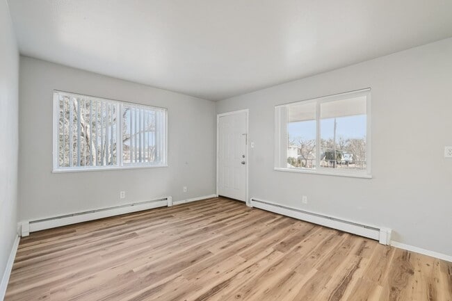 Photo - 319 E Brookside St Unit 15