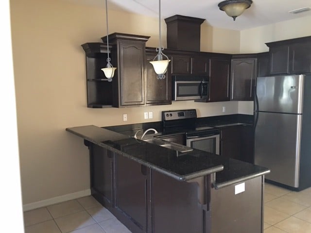 Photo - 1403 W Fig Ave Unidad 2