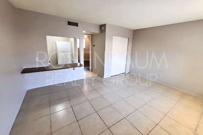 Photo - 9230 N 6th St Unit 7