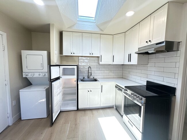 Photo - 1243 58th Ave Unidad 1247