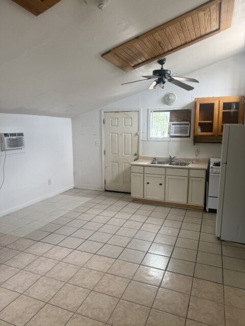 Photo - 1335 6th St Unit C