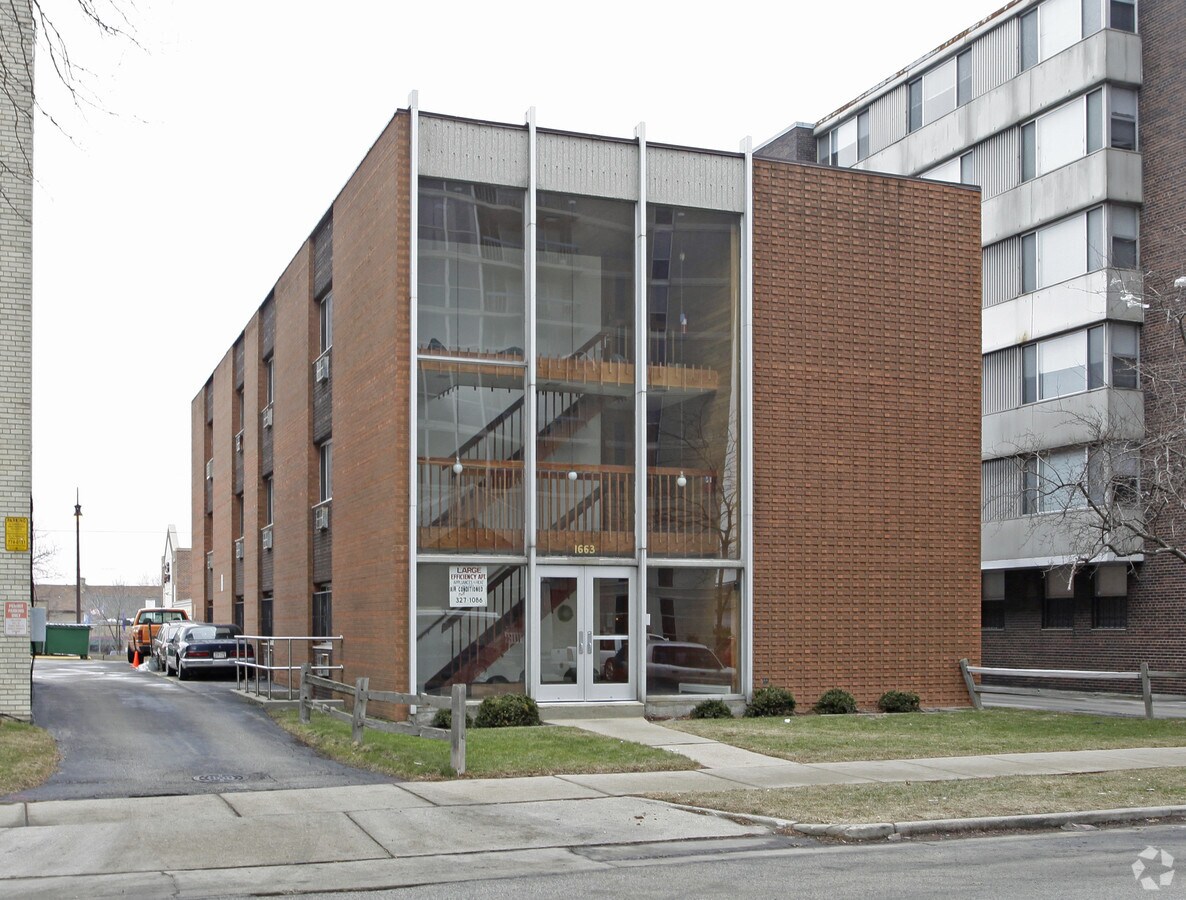 Photo - 1663 N Prospect Ave Apartments