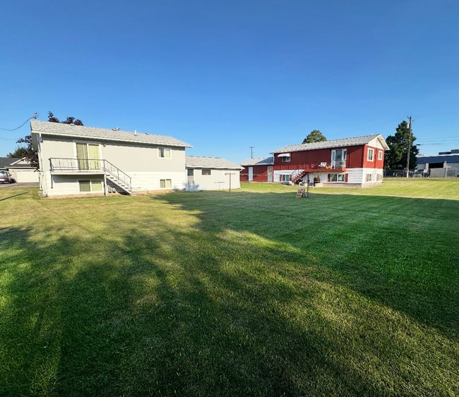 Photo - Charming unit in Kalispell Duplex Unidad #2