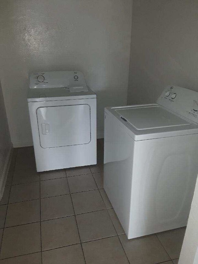 Photo - 2806 Mobley St NW