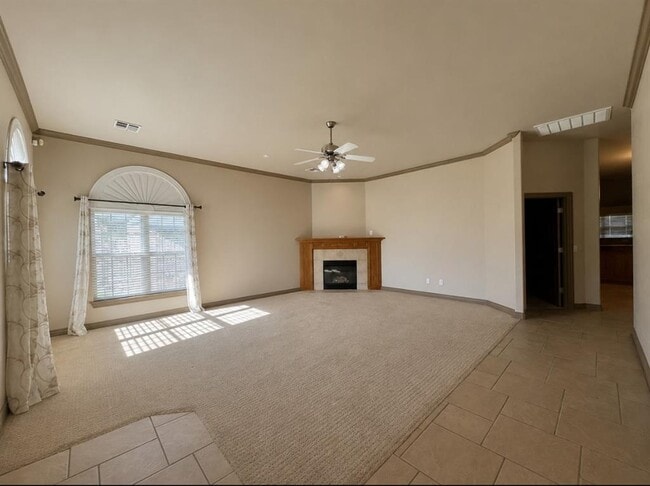 1701 Dorothy Dr