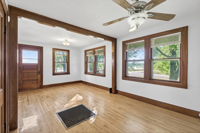 Photo - 43965 Deerwood Trail