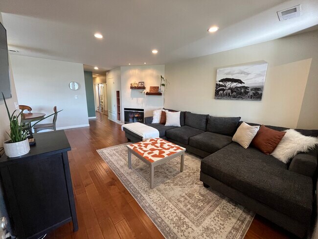 Photo - 9788 Orangewood Dr Unidad 9788 Orangewood Drive