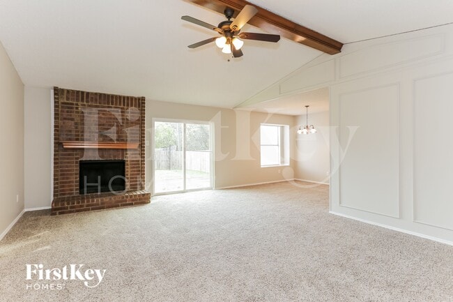 Photo - 6505 Pilgrim Ln