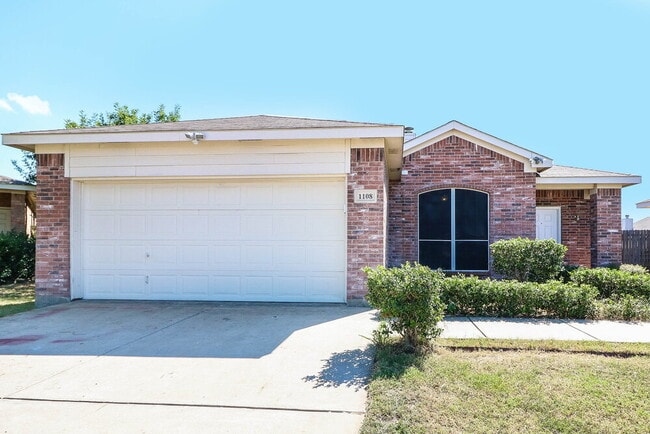 Building Photo - 1108 McKavett Dr Rental