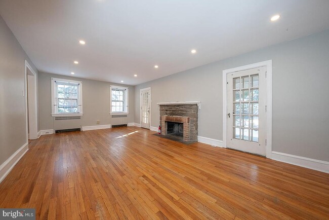 Photo - 625 Chelten Hills Dr