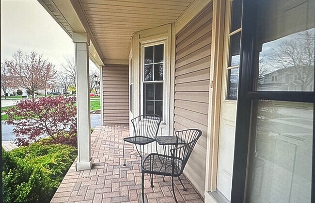 Photo - 1345 Iris Ave