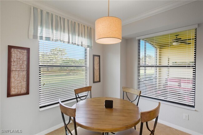 Building Photo - 9844 Venezia Cir Unit 714