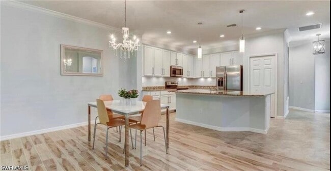 Photo - 9170 Woodhurst Dr