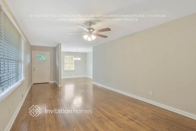 Photo - 705 Pinehill Dr