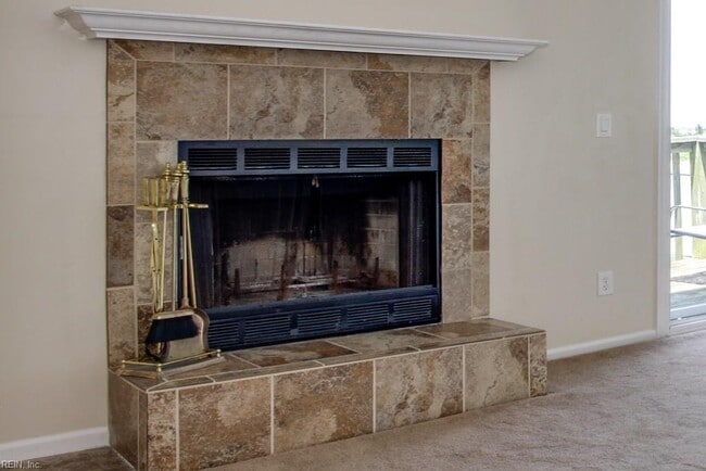 Photo - LOVELY 2 BR, 2 FULL BATH CONDO 1 BLOCK FROM THE CHESAPEAKE BAY!!