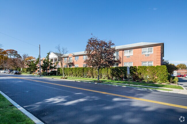 Photo - Imperial House