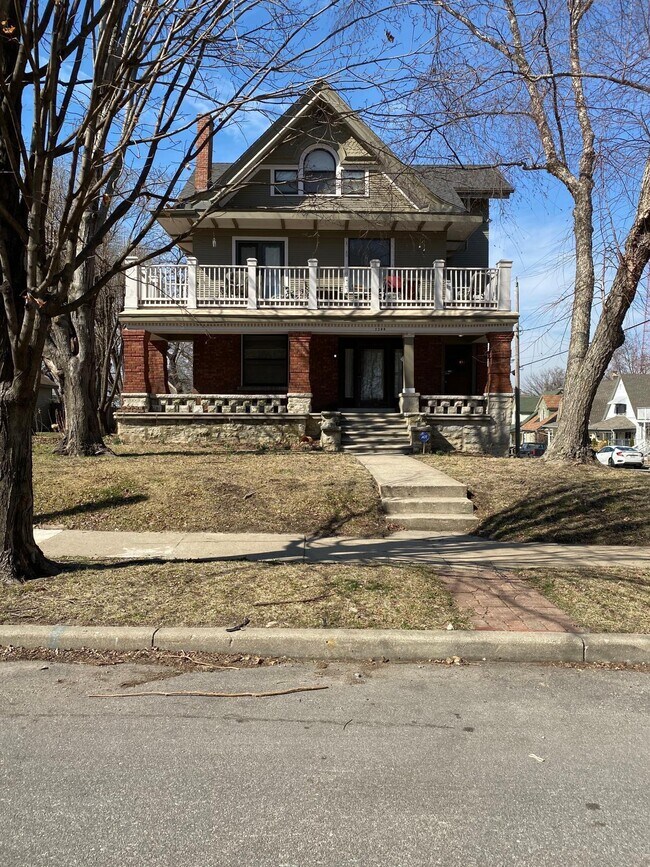 Photo - 3300 Campbell St Unidad 1