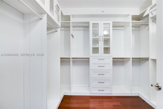 Photo - 151 Michigan Ave Unit 525