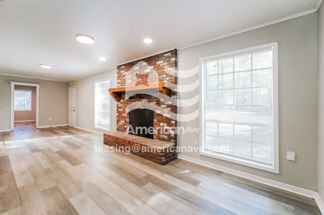 Photo - 3180 Benson Dr